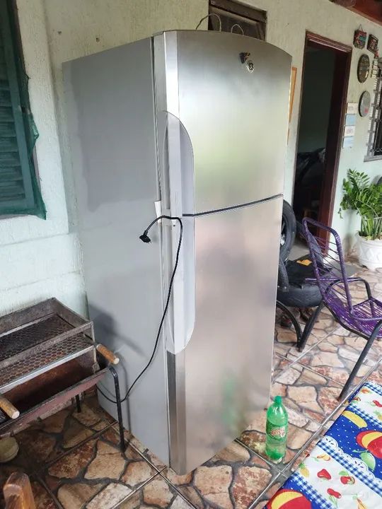 Geladeira Duplex GE em ótimo estado - Foto 4