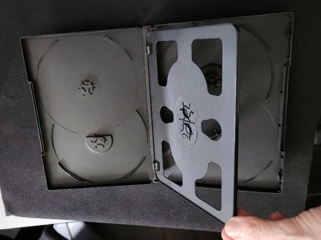 Estojo plástico DVD-BOX sextuplo (para 6 DVD's) preto - CAIXA COM 30 - Foto 5
