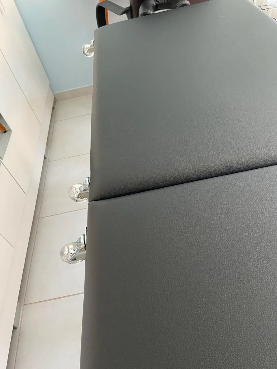 Maca portátil com rodinhas e capa impermeável  - Foto 5