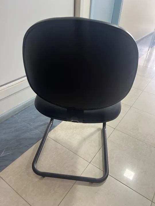 Cadeira Executiva Base Fixa Corino Preto - Foto 2