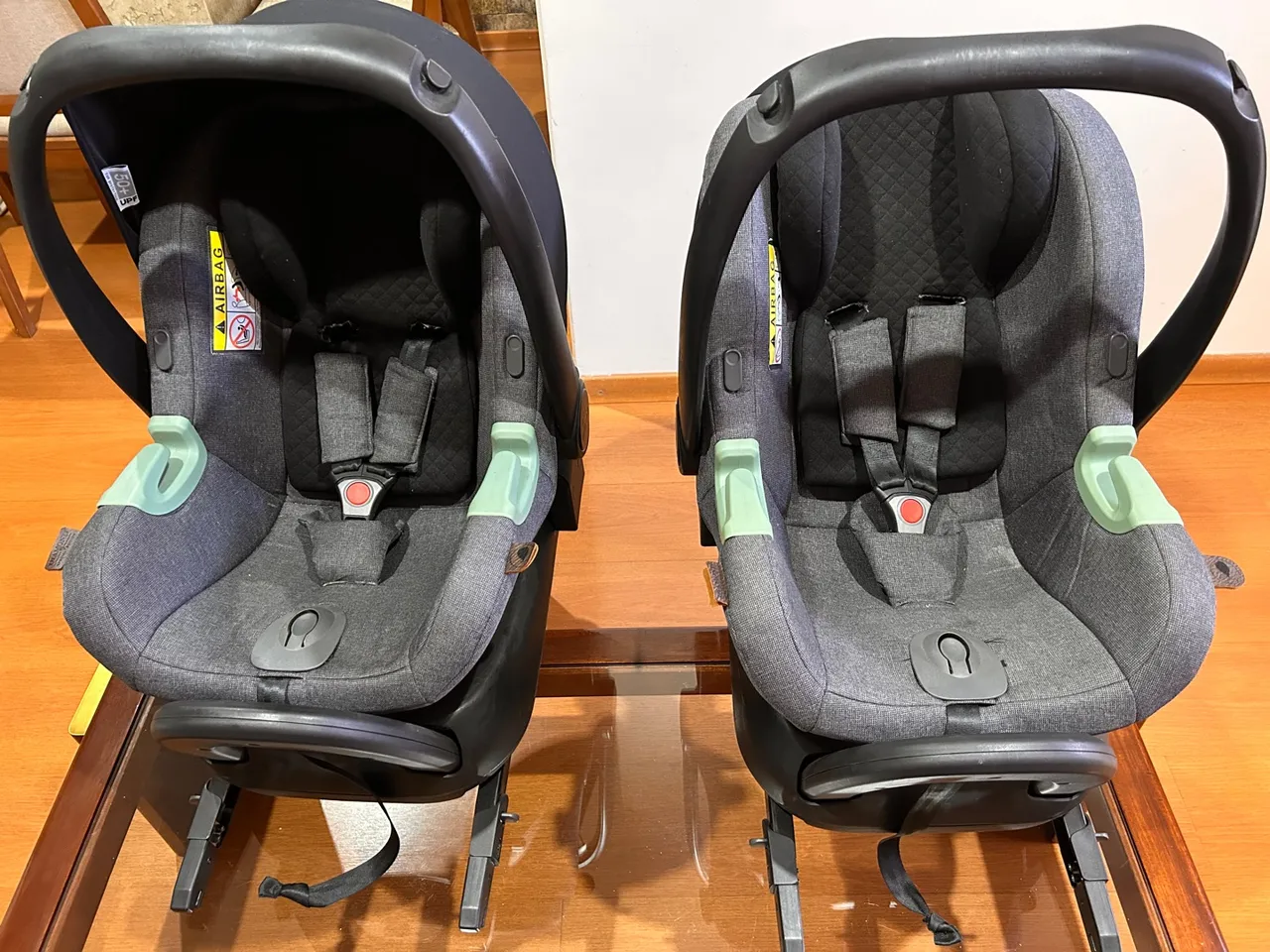 2 Bebês conforto c/ isofix ABC Design Tulip
