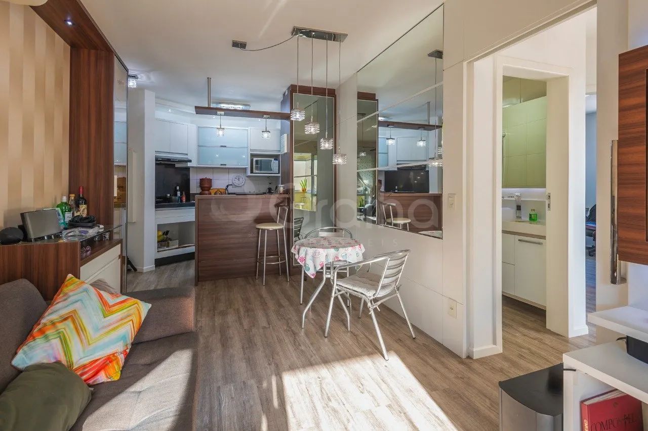 Apartamento de 79m² com 2 quartos sendo 1 suíte no bairro Costeira do Pirajubae - Foto 3