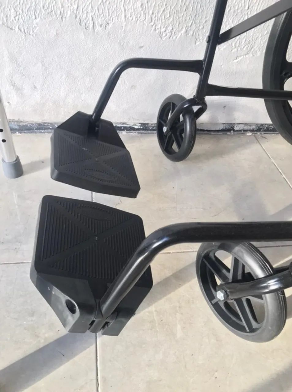Cadeira de Rodas 80KG - Novas Embaladas (Fazemos Entrega + Garantia + Nf) - Foto 3