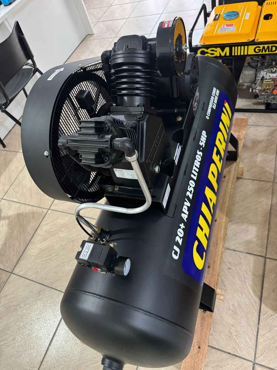 Compressor 250 Litros 175 psi 20 pcm Industrial Motor 5CV - Chiaperini ...