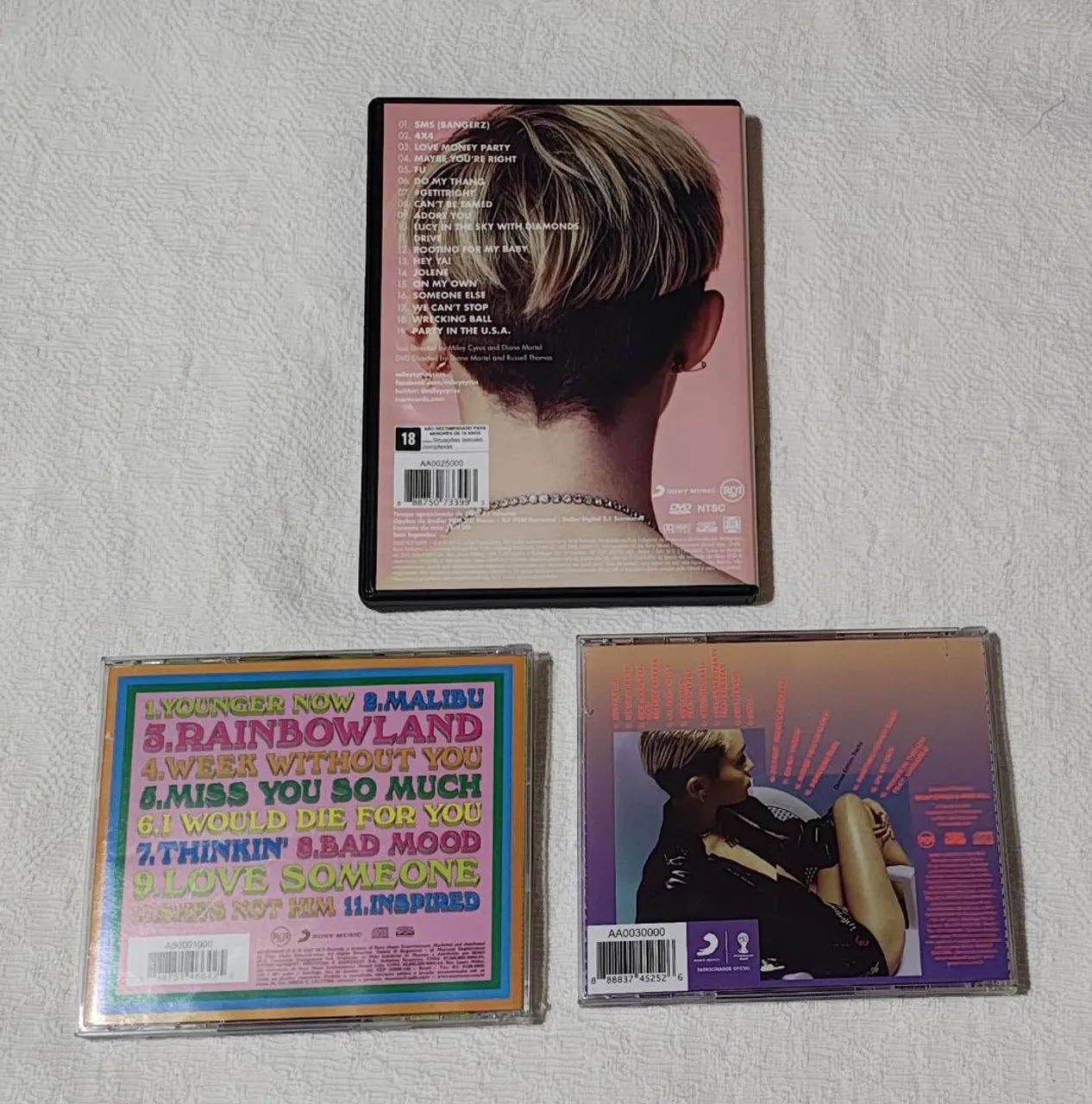 Miley Cyrus 2 cds 1 dvd - Foto 2