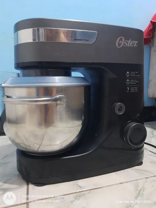 BATEDEIRA PLANETÁRIA OSTER 750W profissional  - Foto 5