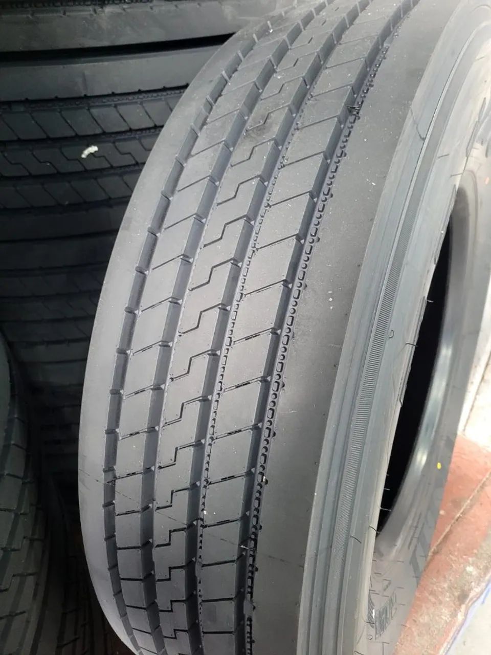 Pneu Tek Pro 295/80R22.5 TKL11 - Novo, Pronto para Rodar!