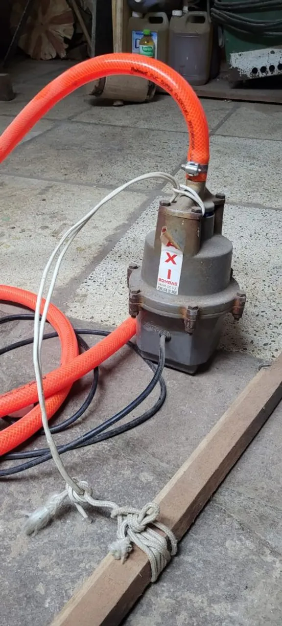 Bomba Submersa