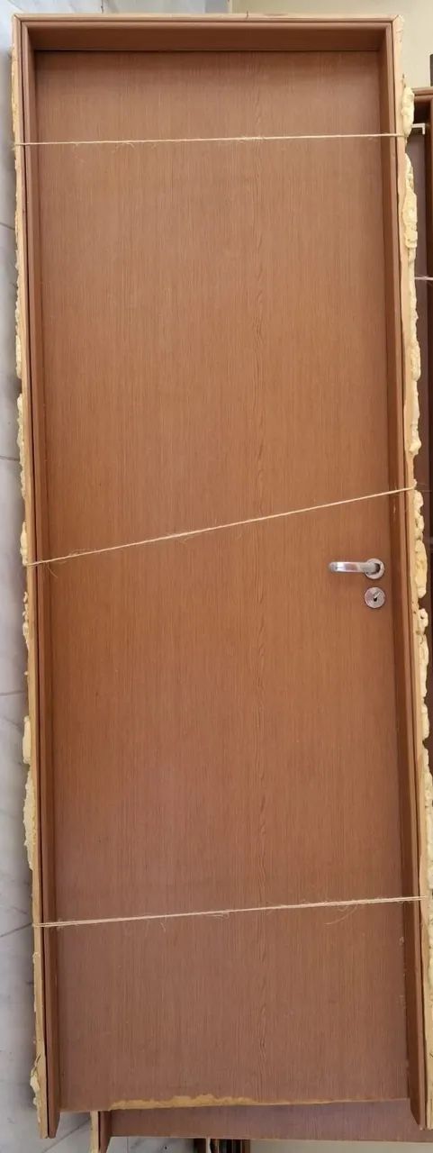 Portas laminadas com caixa de porta64706493306881120