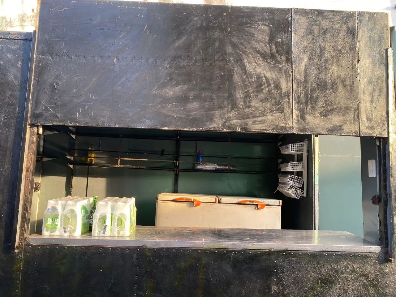 Trailer ?64318616283009122