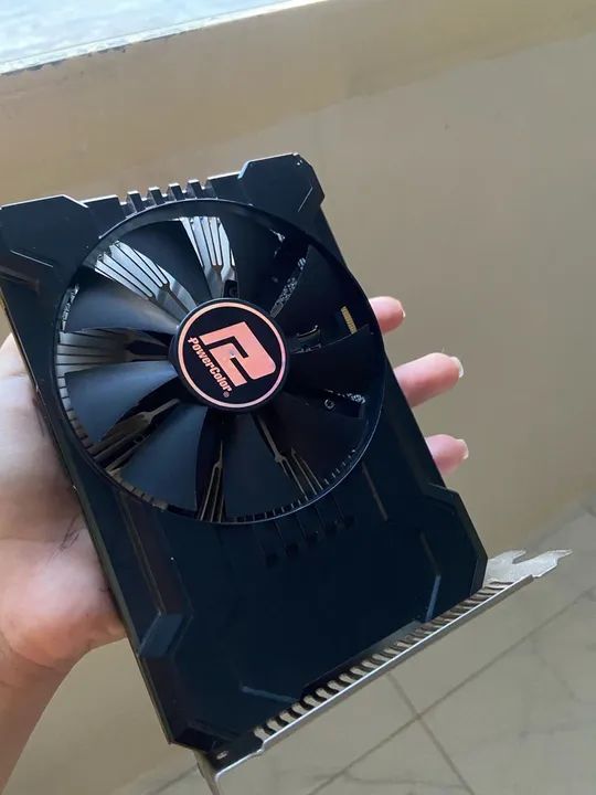 Placa de Vídeo PowerColor Radeon RX 550 4GB - Foto 2