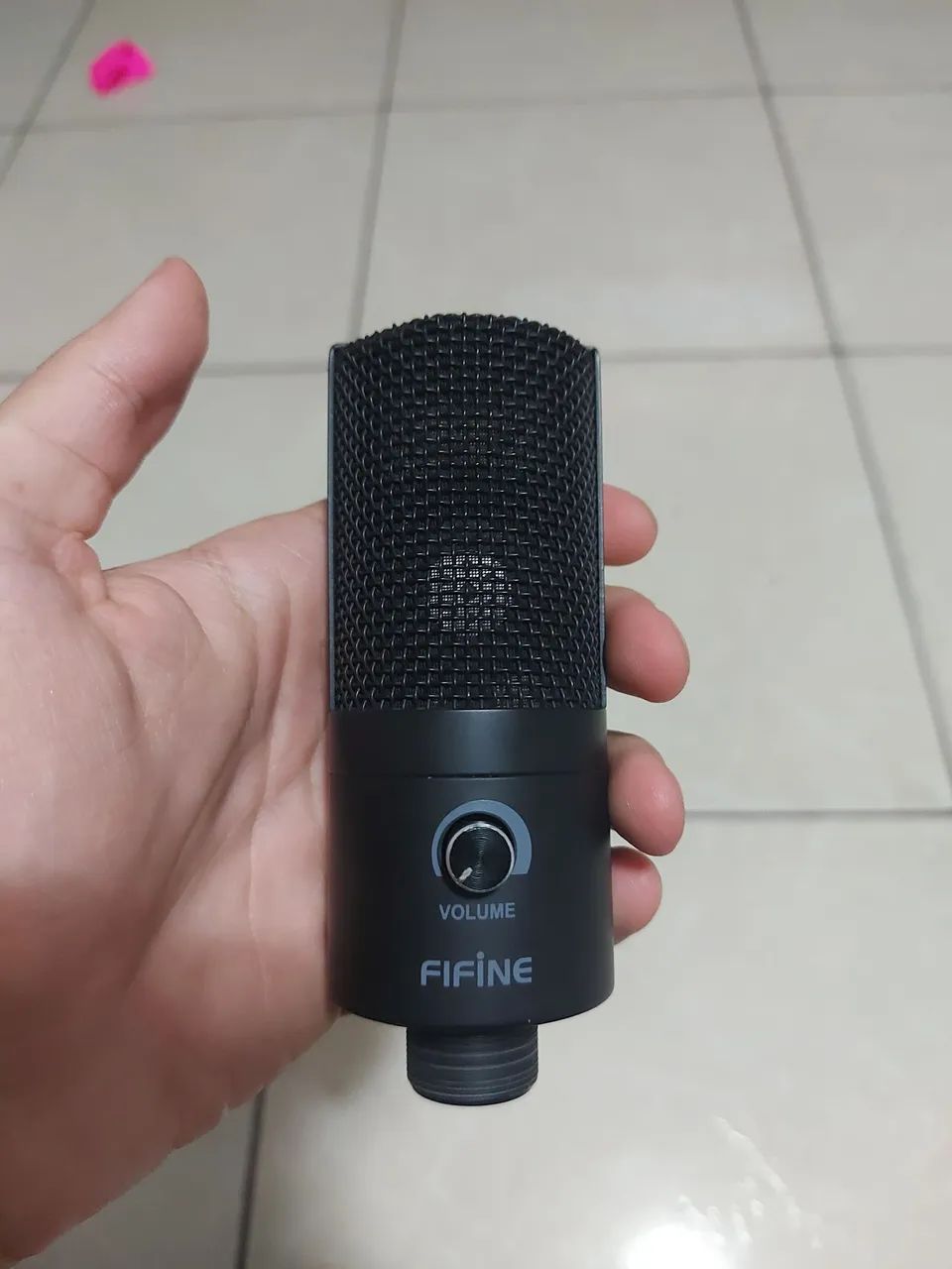 Microfone Fifine Condenser USB para Streaming e Gravação