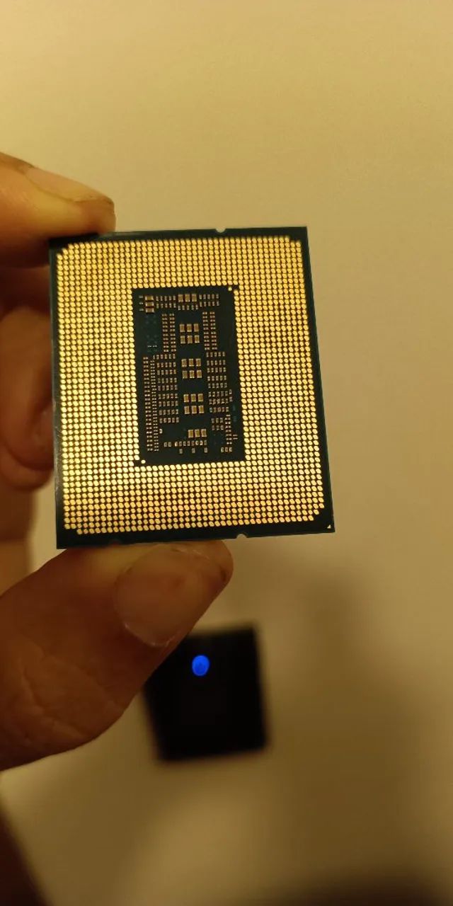 [中古] Intel Core i7 13700 LGA1700 CPU BOX 中古] Intel Core i7 13700 LGA1700 CPU BOX