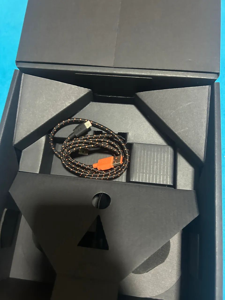 JBL QUANTUM 810 - Foto 3