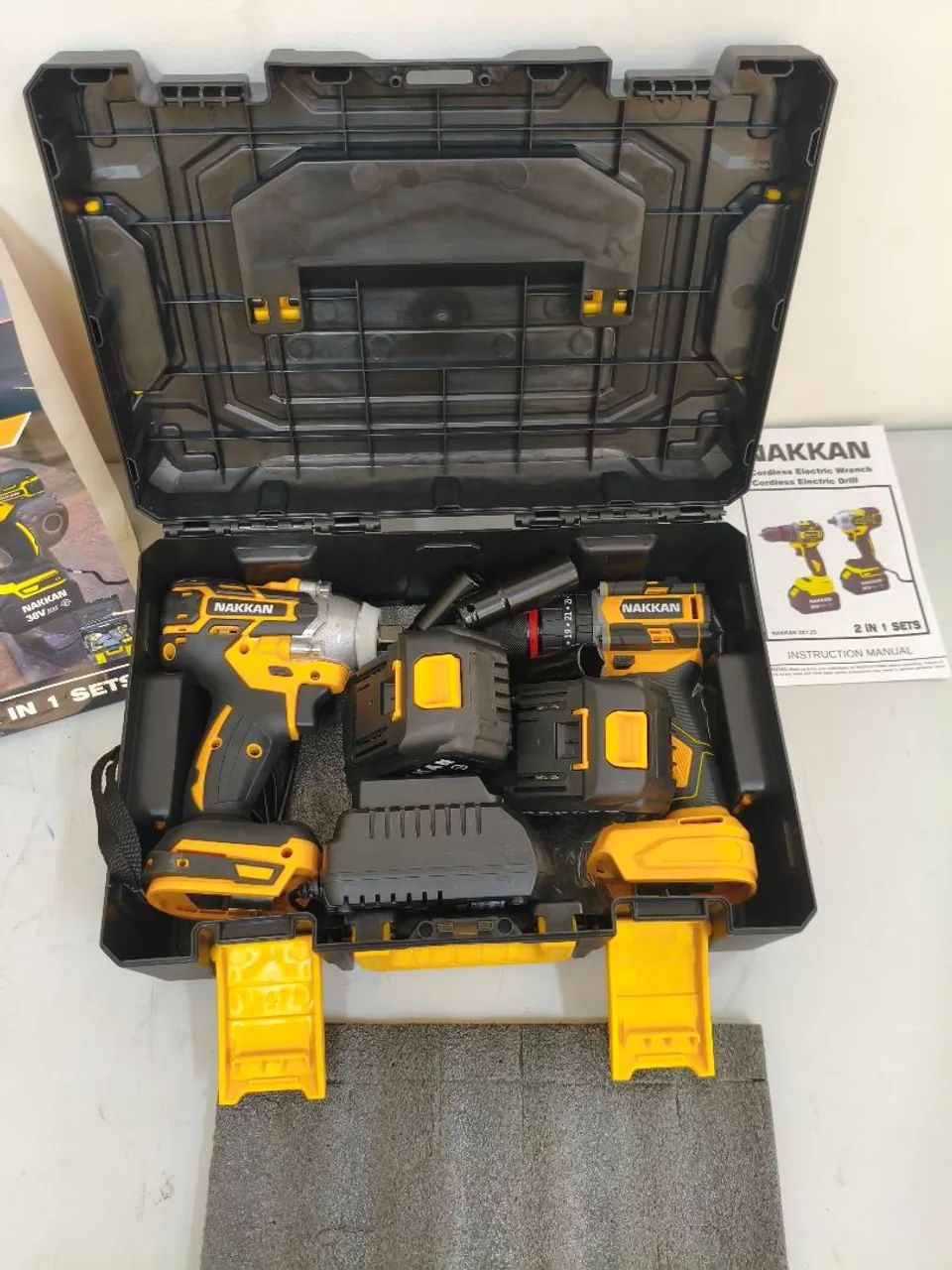 KIT chave de impacto + parafusadeira maleta completa com acessórios cachimbos 17/18/19/22 