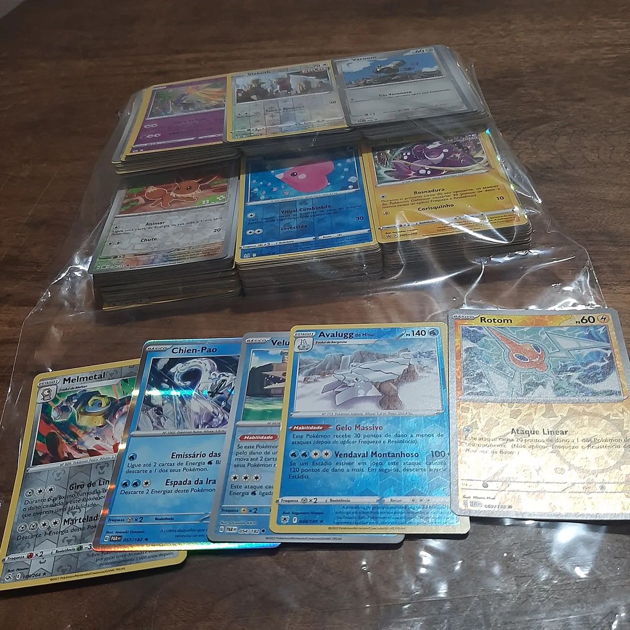 Lote 500 Cartas Pokemon Brilhantes