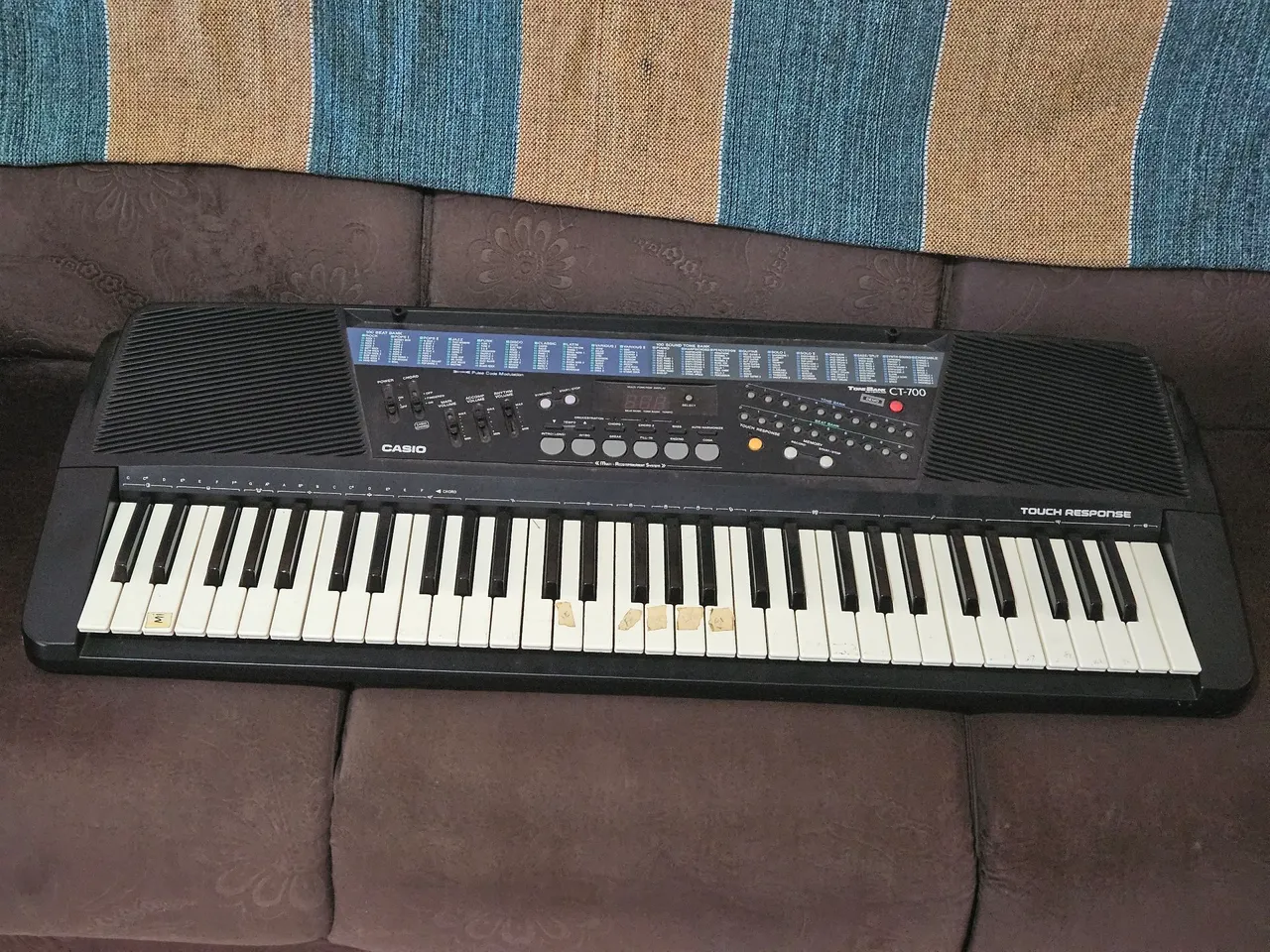 Teclado Tone Bank CT-700 - Ótimo para iniciantes!