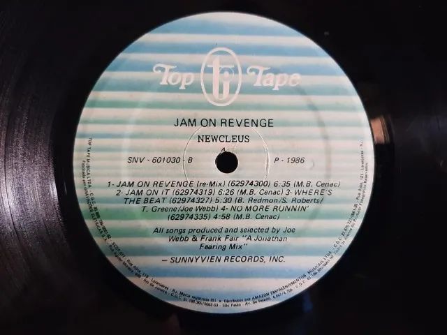 LP Newcleus- Jam On Revenge (1984- Full Album) - Foto 3