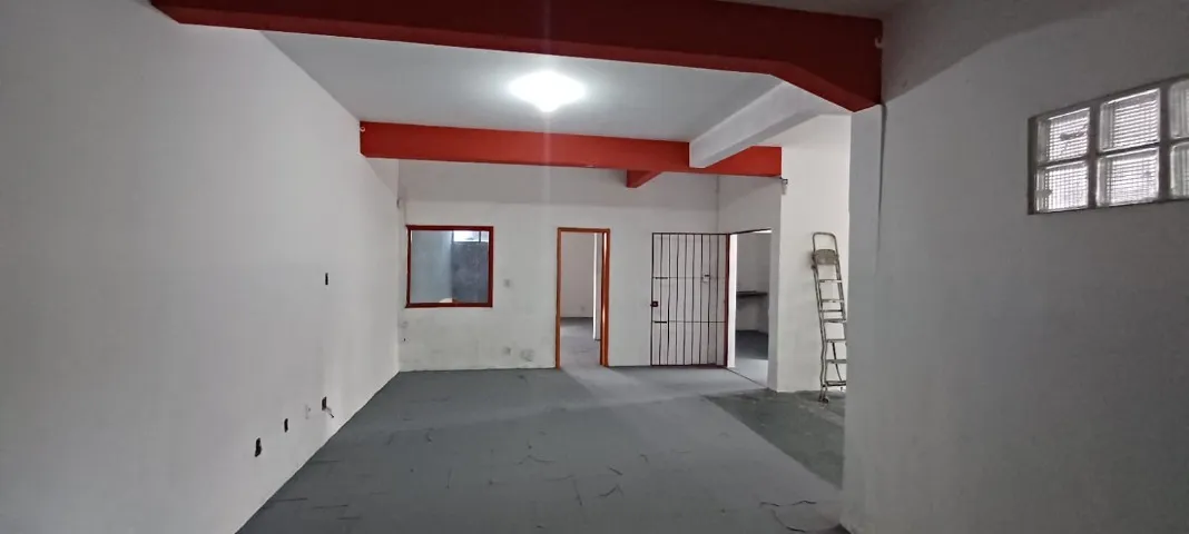 Loja, Depósito, Sala 110 m2 Prox. Barros Reis