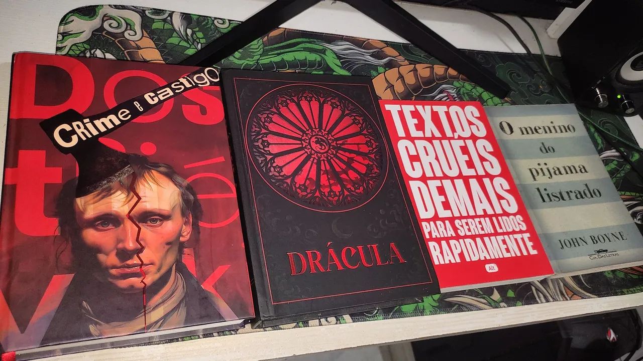 Livros capa dura 2