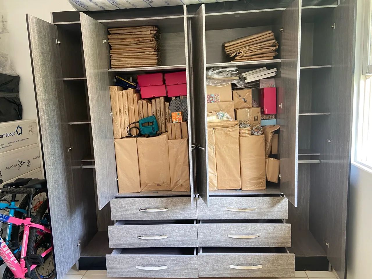 Guarda-Roupa 6 Portas com 6 Gavetas - Foto 2