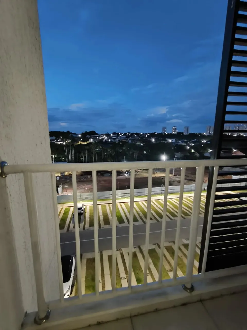 Alugo apartamento NOVO de 60m²  no Condomínio Predileto - Ponta Negra