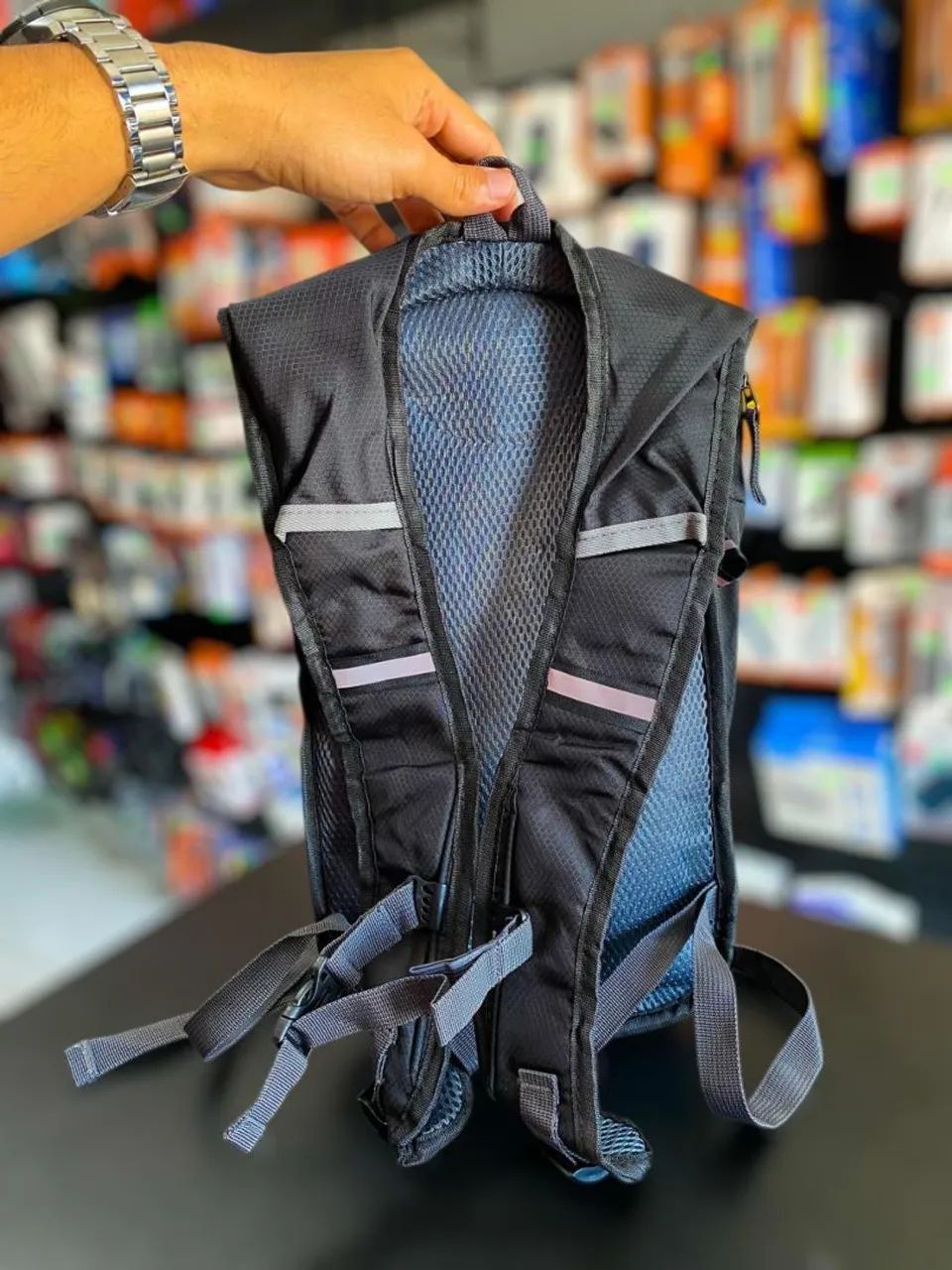 MOCHILA ESPORTIVA COM RESERVATÓRIO  - Foto 3