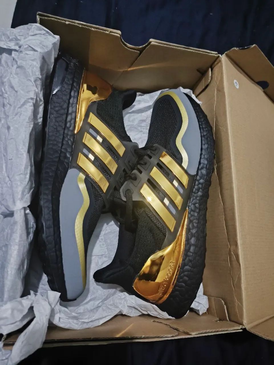 Adidas Ultraboost Adidas Dourado Com Preto Tênis Adidas Pureboost
