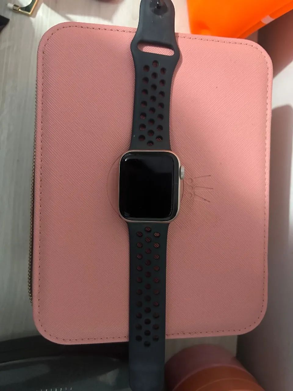 Apple Watch series 6 (leia a legenda) 