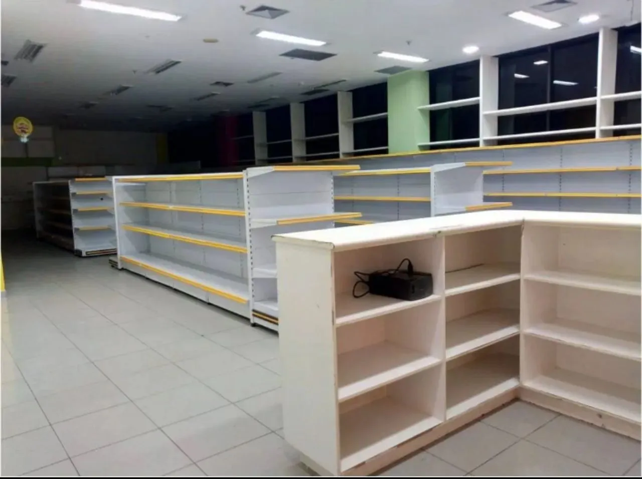 PONTO COMERCIAL em SALVADOR - BA, ITAIGARA