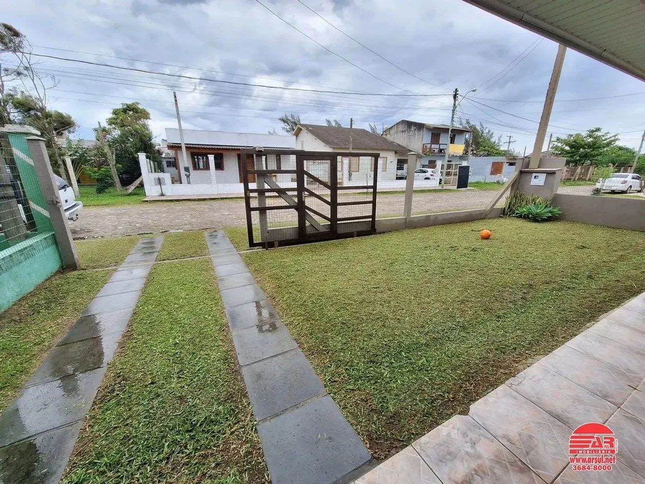 Casa com anexo, localização de moradores - Foto 5