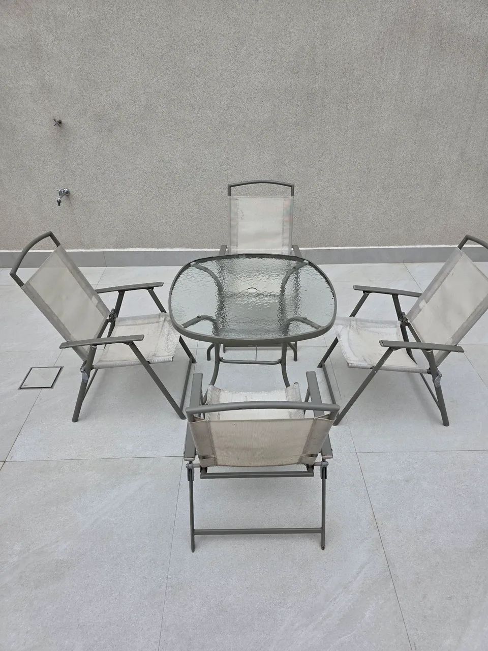 Conjunto de mesa e cadeiras para área externa - Foto 3