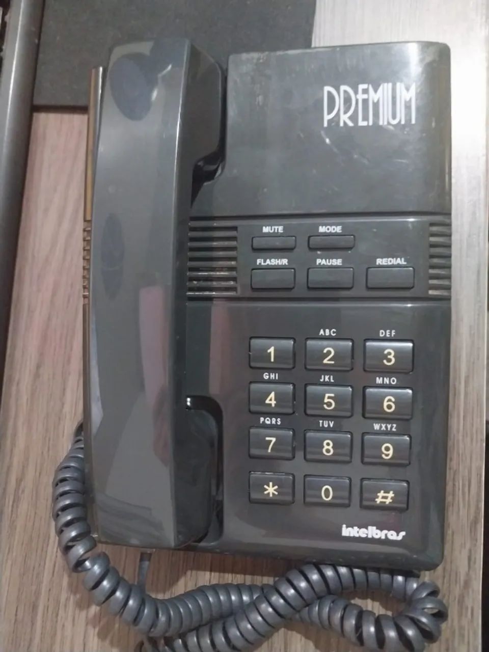 Telefones Fixos de Mesa Preto