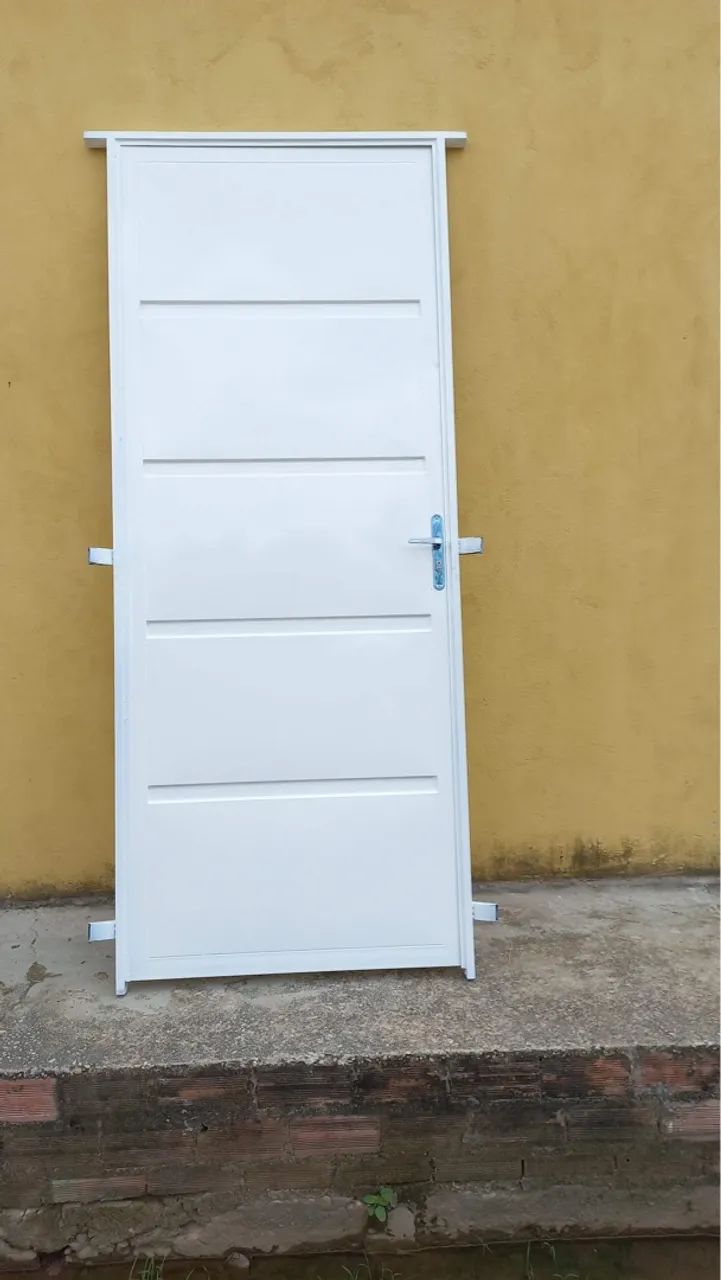 Porta de ferro galvanizado 3X sem juros 
