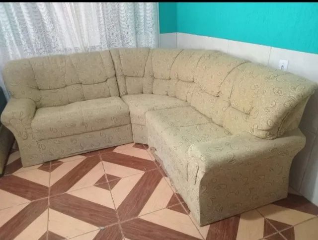Sofá de canto 5 lugares, usado, bom estado.
