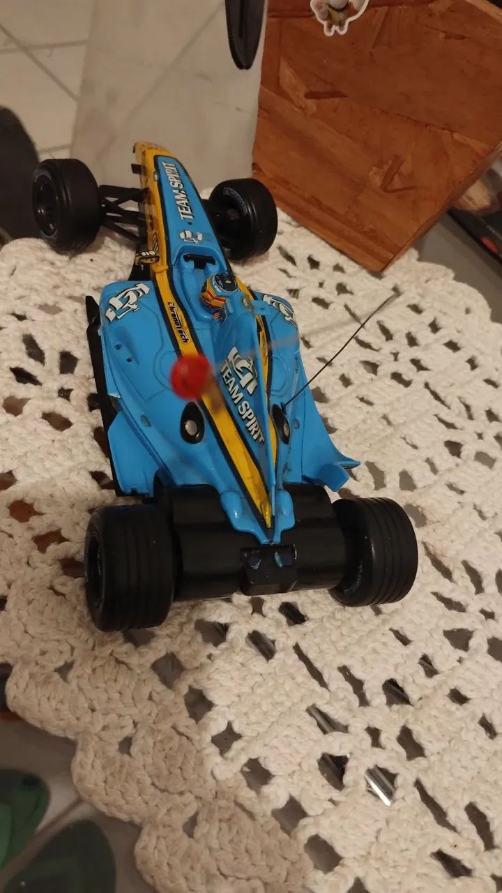 Miniatura de Carro de Fórmula 1 Renault Team Spirit - Foto 5