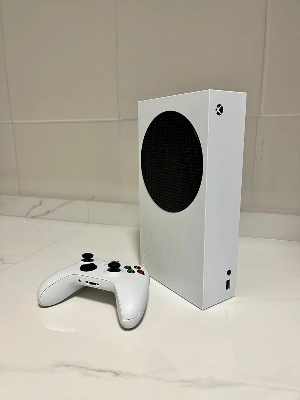 Xbox Series S - Como Novo! - R$1900
