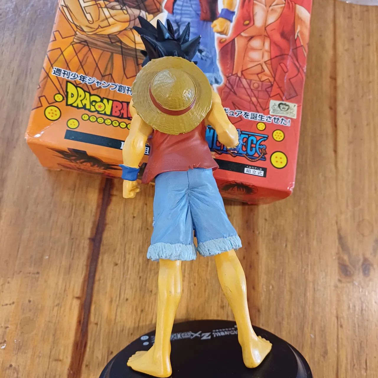 Action figure edição limitada Goku/luffy - Foto 4