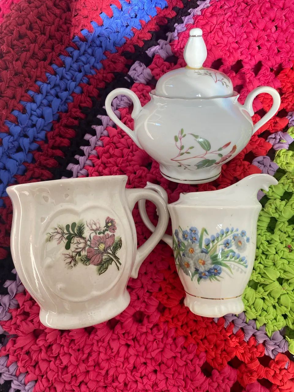 Peças antigas porcelana