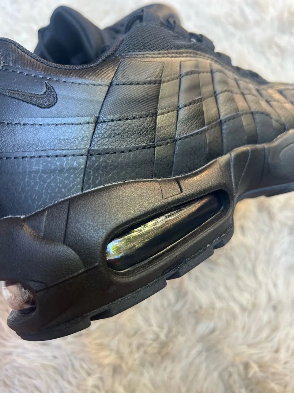 Nike Air Max 95 Triple Black 44br  - Foto 5