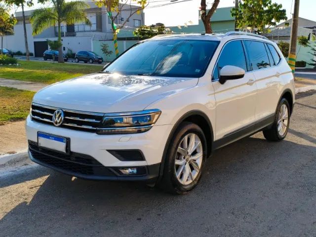 Volkswagen Tiguan TIGUAN Allspac Comf 250 TSI 1.4 Flex 2020