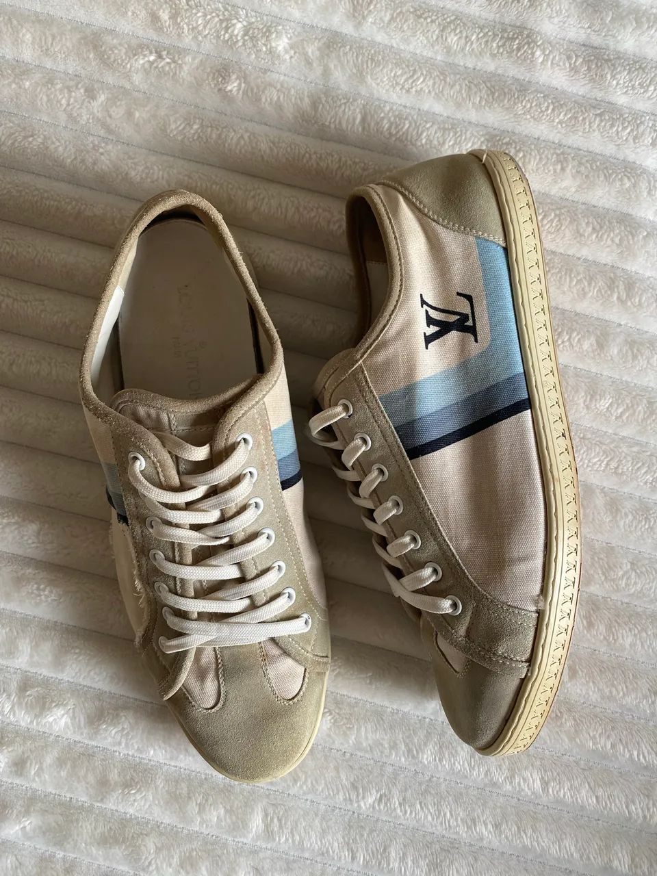 Tênis Louis Vuitton original tamanho 42 - Foto 6