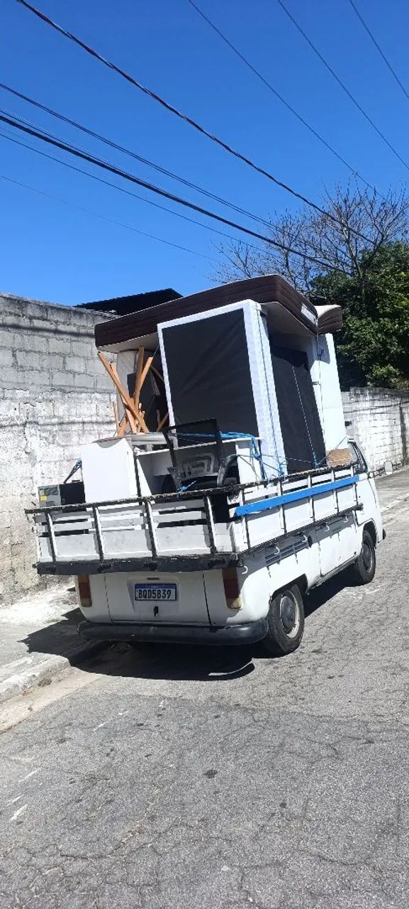 Mudanças/fretes e carretos