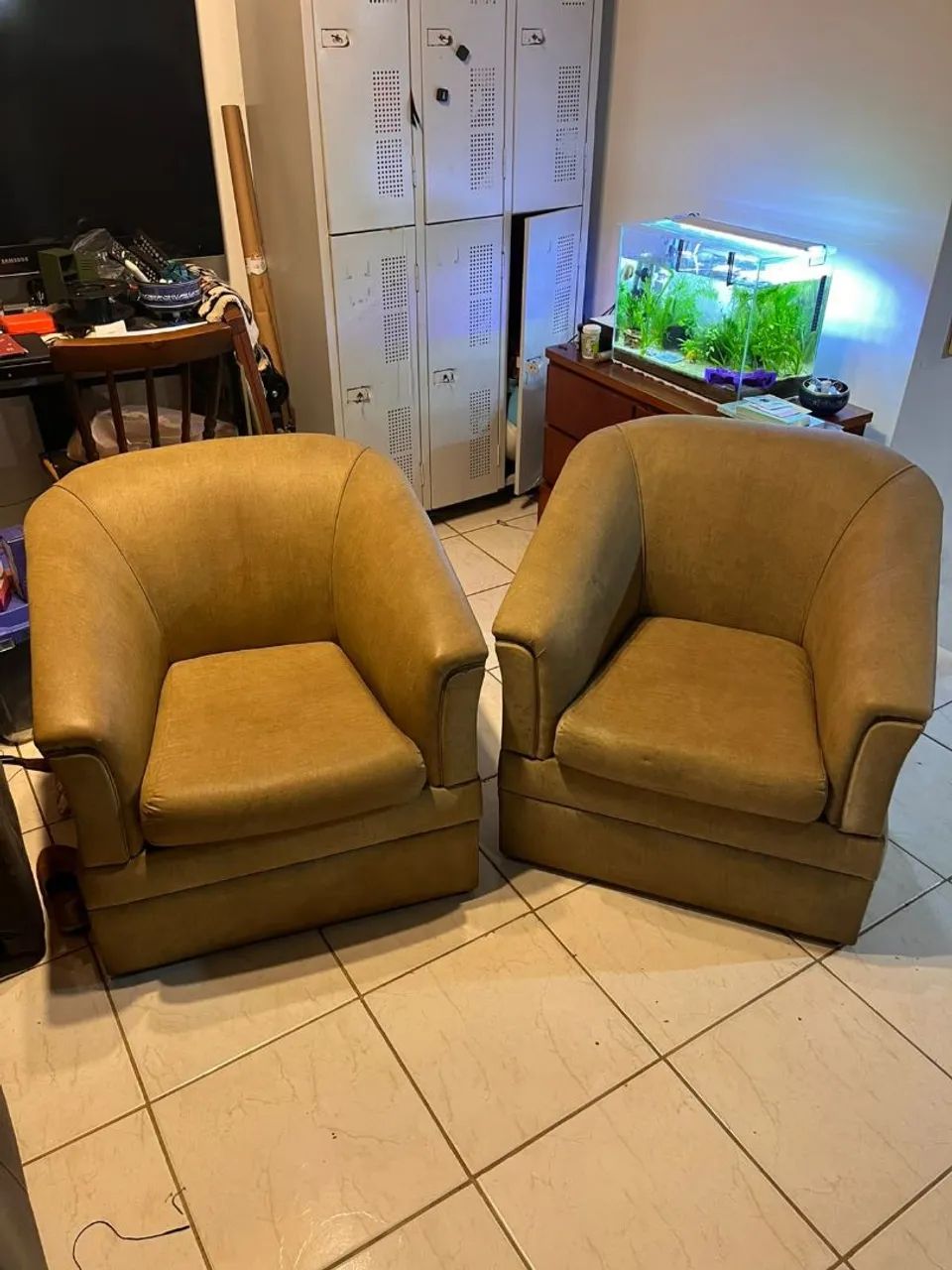 Duas poltronas tecido aquablock - Foto 2