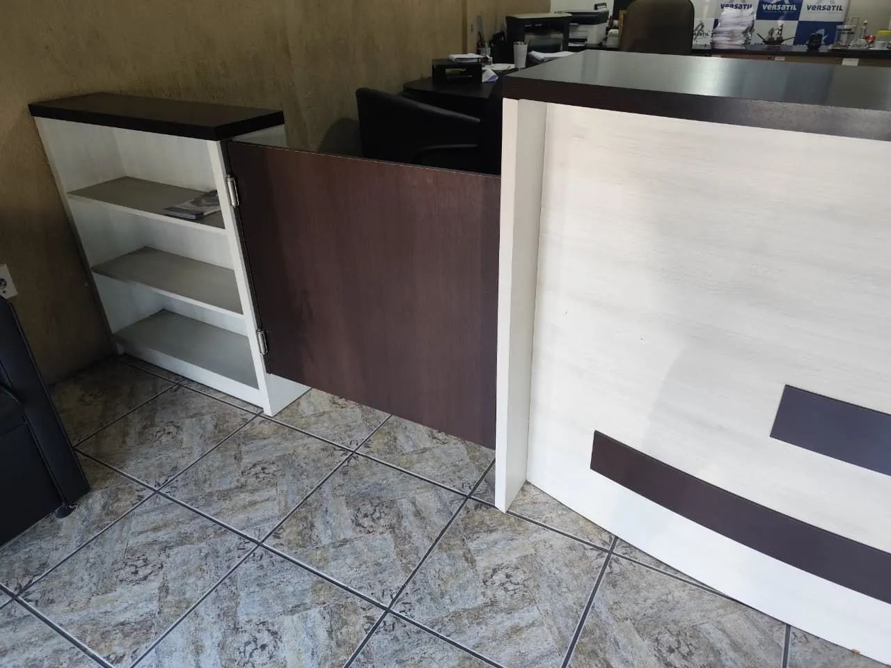 Balcão de Recepção / Mesa de Escritório Executiva  - Foto 4