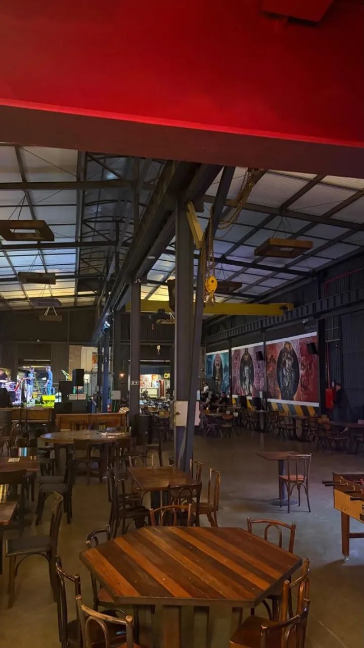 Vagas para auxilia de cozinha dentro do Galpão 17 em frente ao SIA !