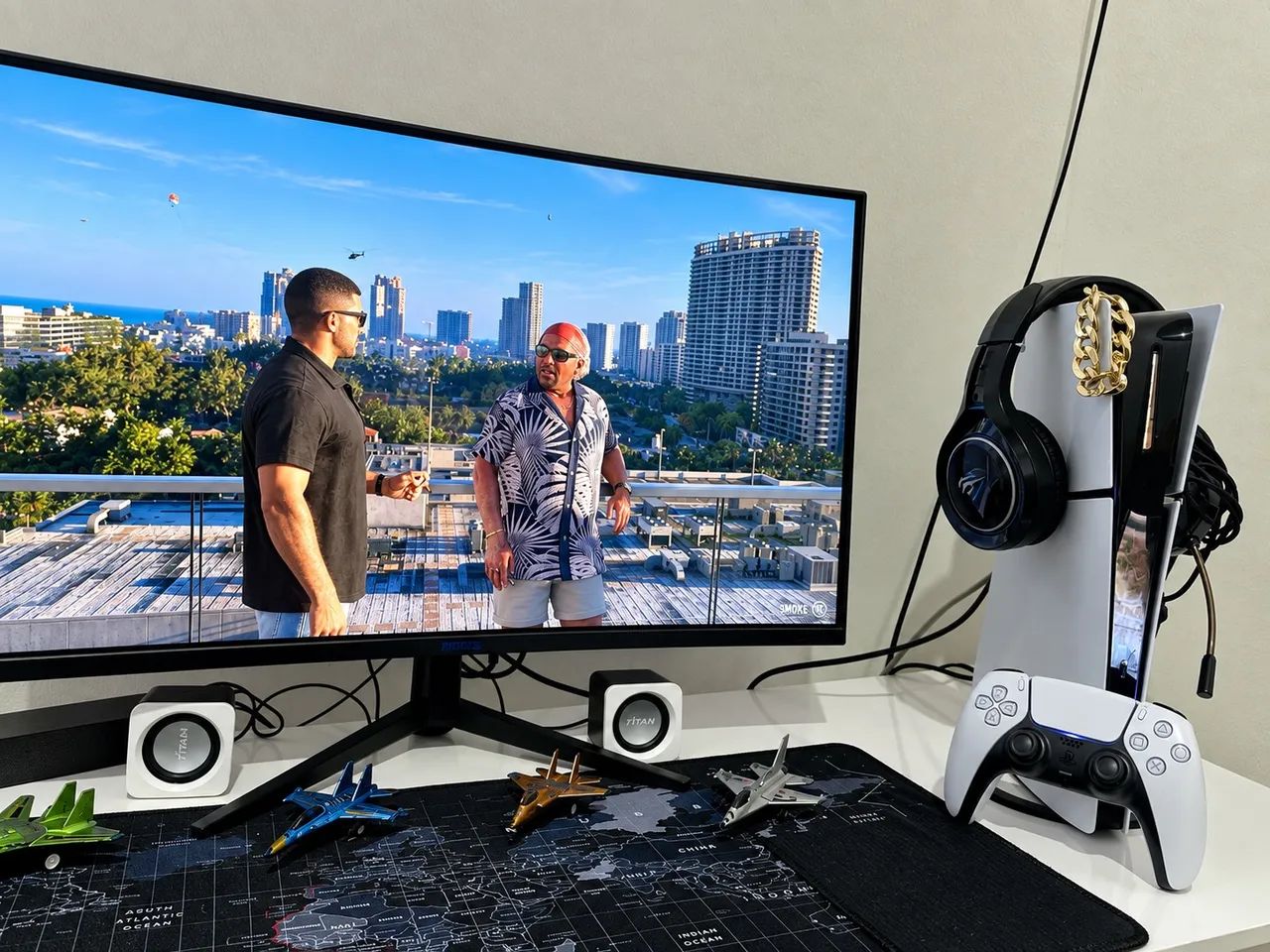 Monitor 180HZ 1MS 