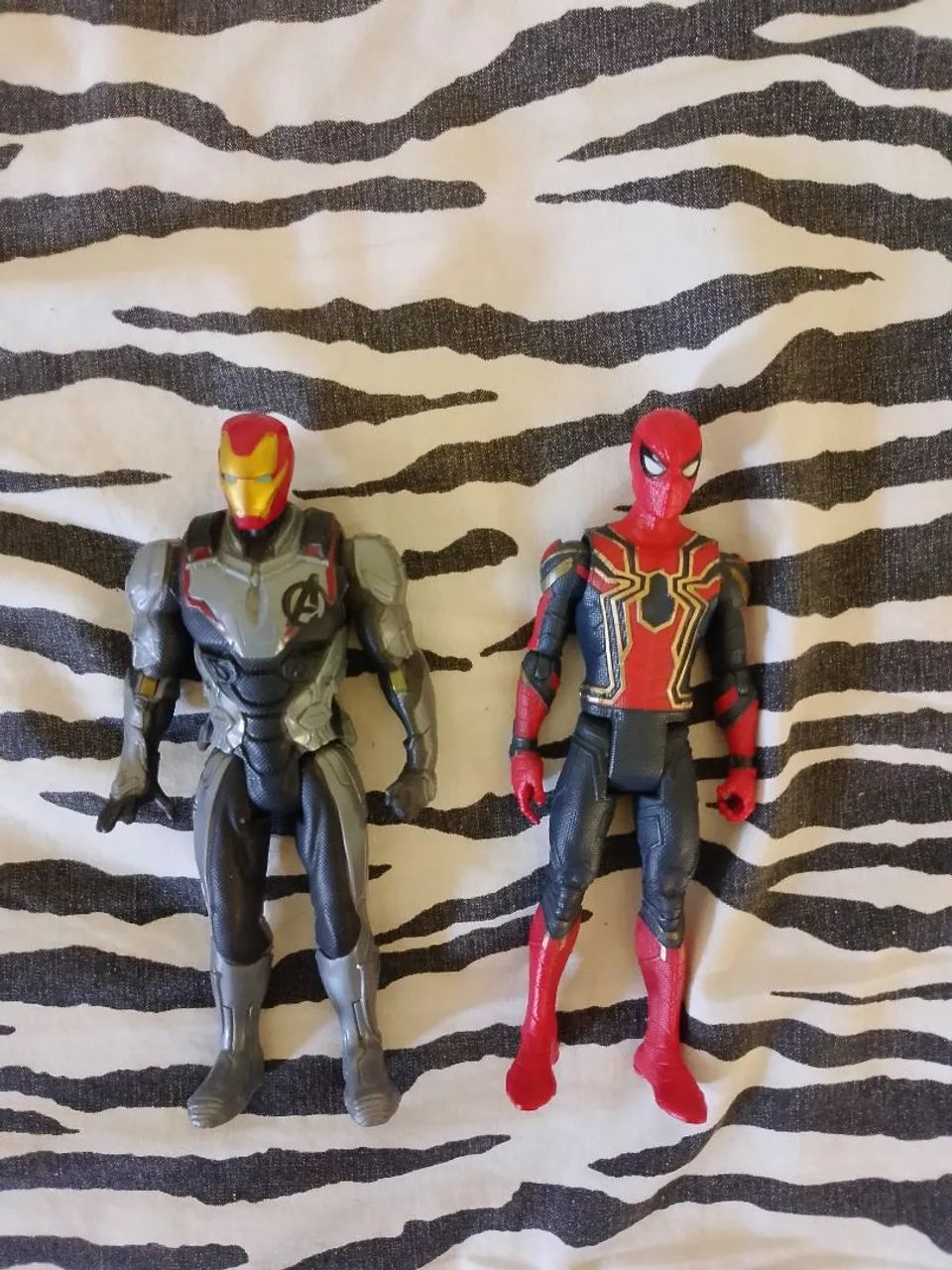 Lote 4 Action Figures Marvel Legends - Foto 3