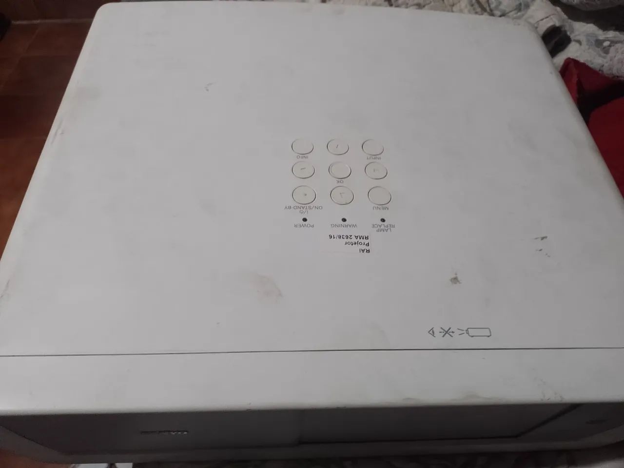 Projetor usado na loja tá 7 mil e pouco só precisa trocar lâmpada que é uns 500 - Foto 4