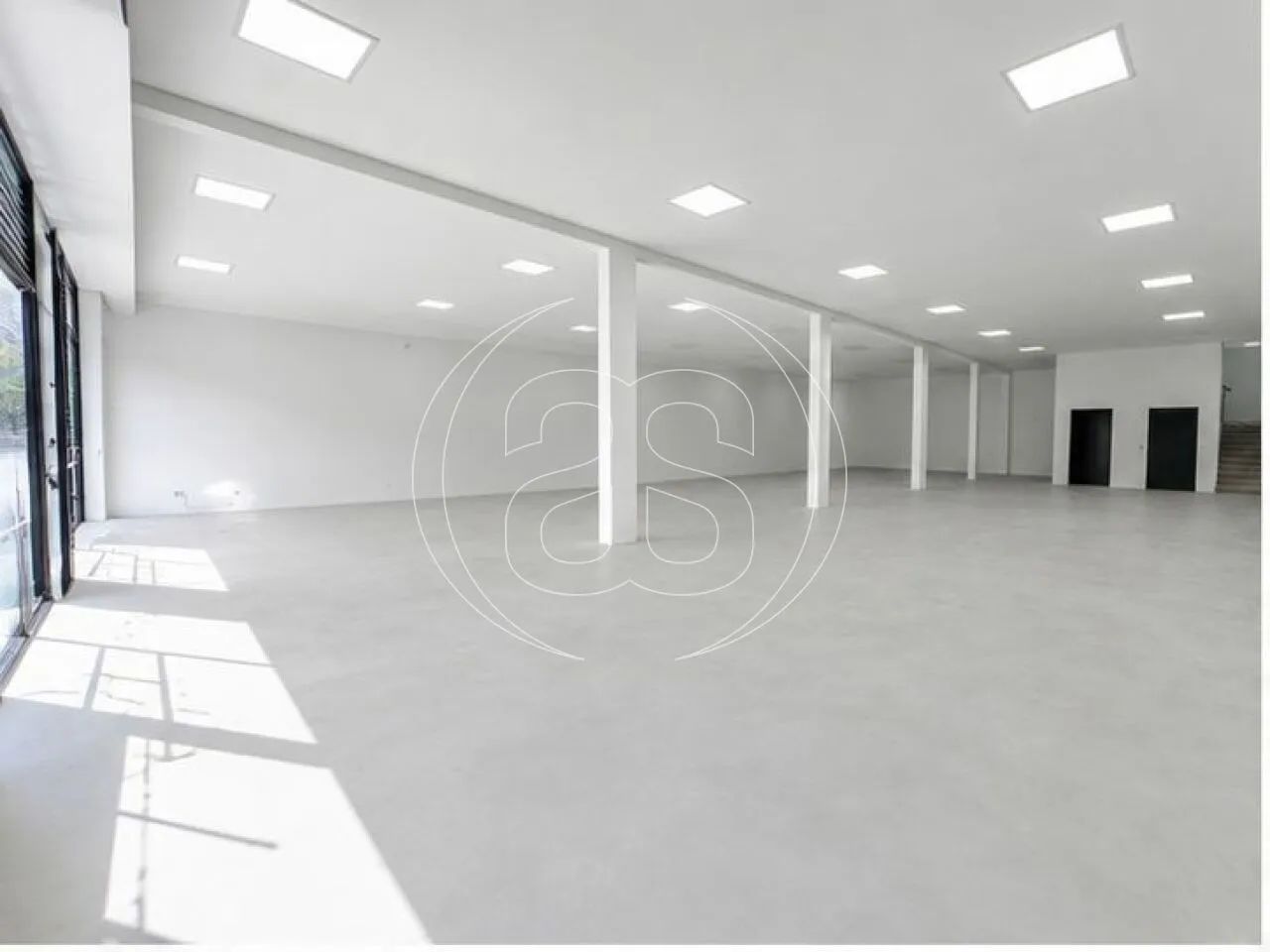 Loja Comercial para Locação em Santo Amaro com 8 Vagas ! - Foto 4
